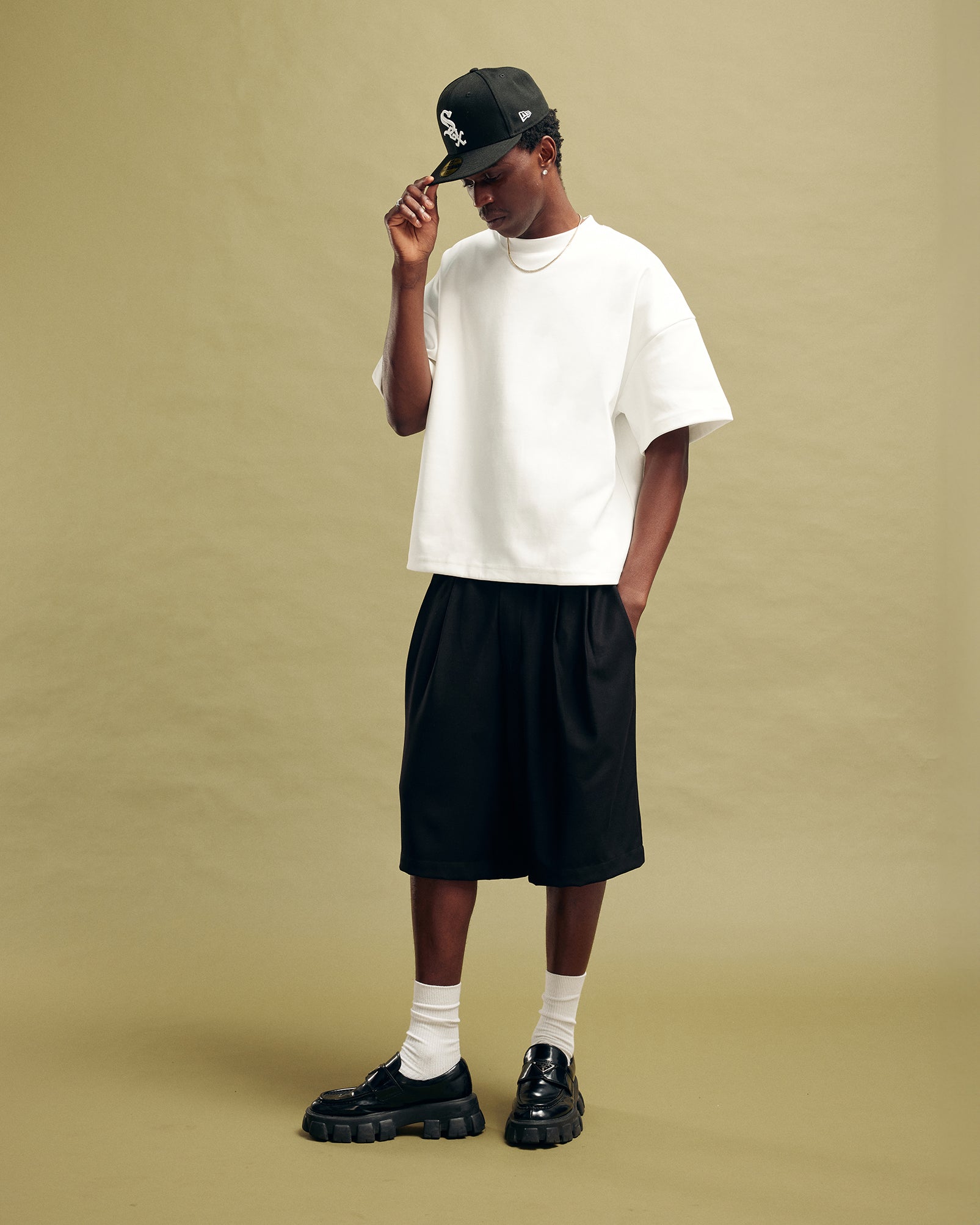 Nothing Pleated Shorts | Tar