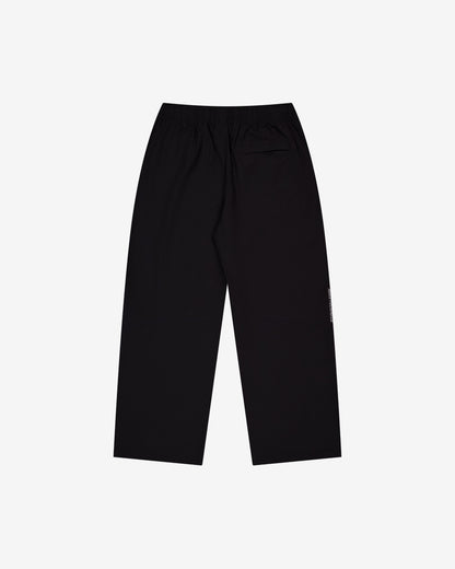 YK Move Aeroshell Pants | Black
