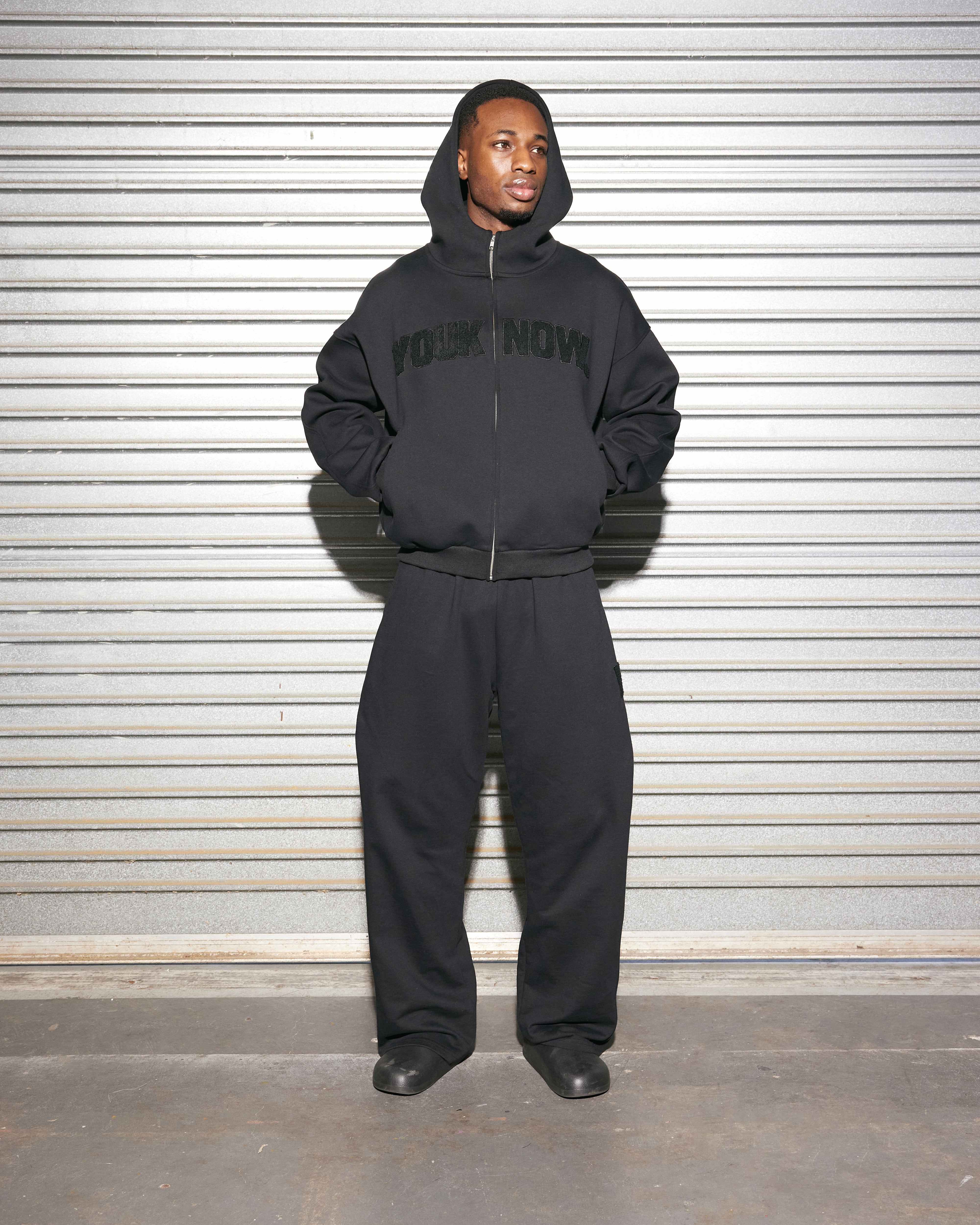 Chenille Zip Up | Black