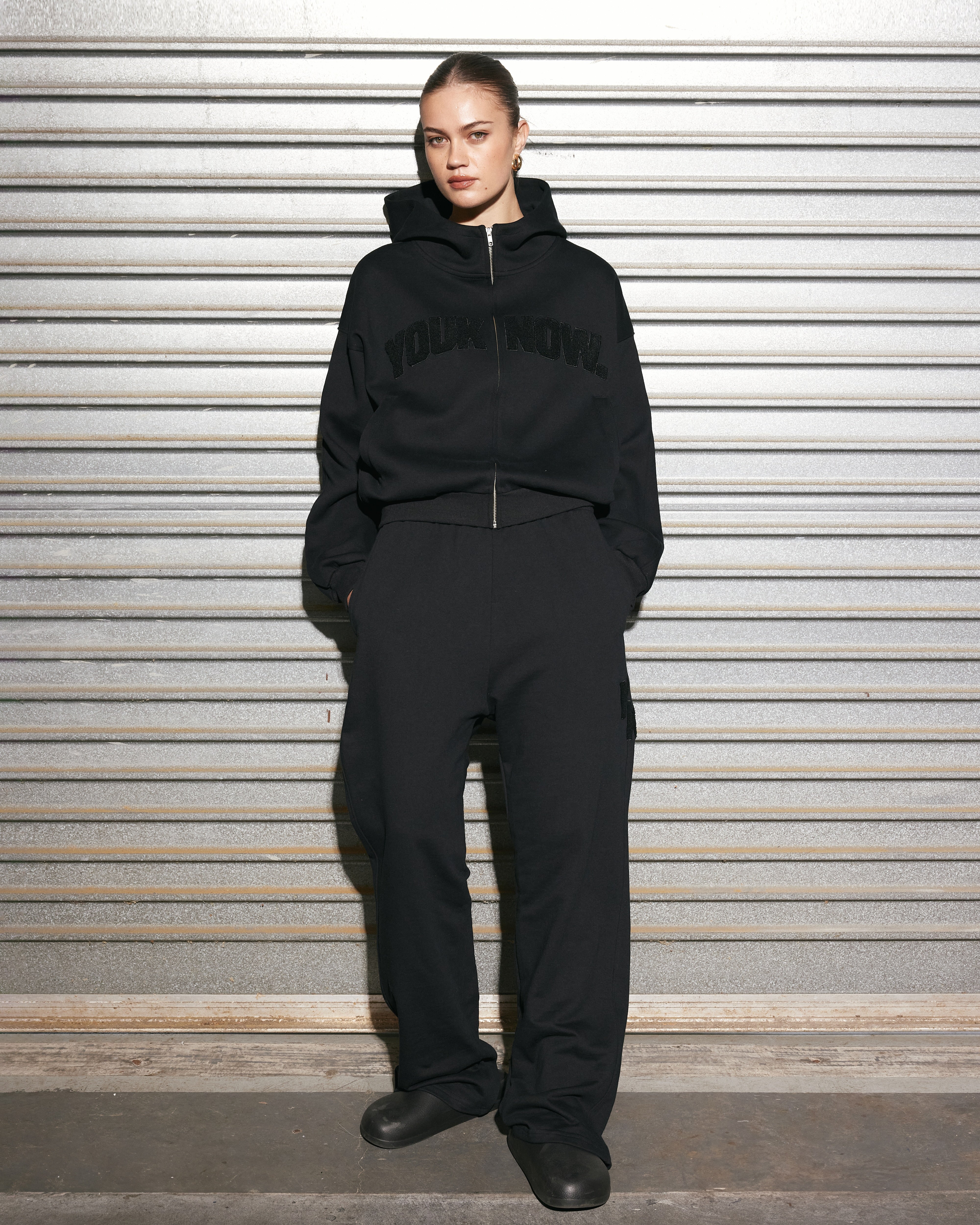Chenille Zip Up | Black