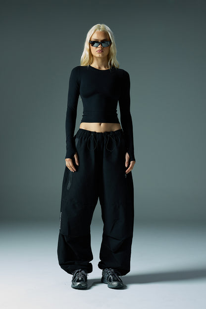 YK Move Aeroshell Pants | Black