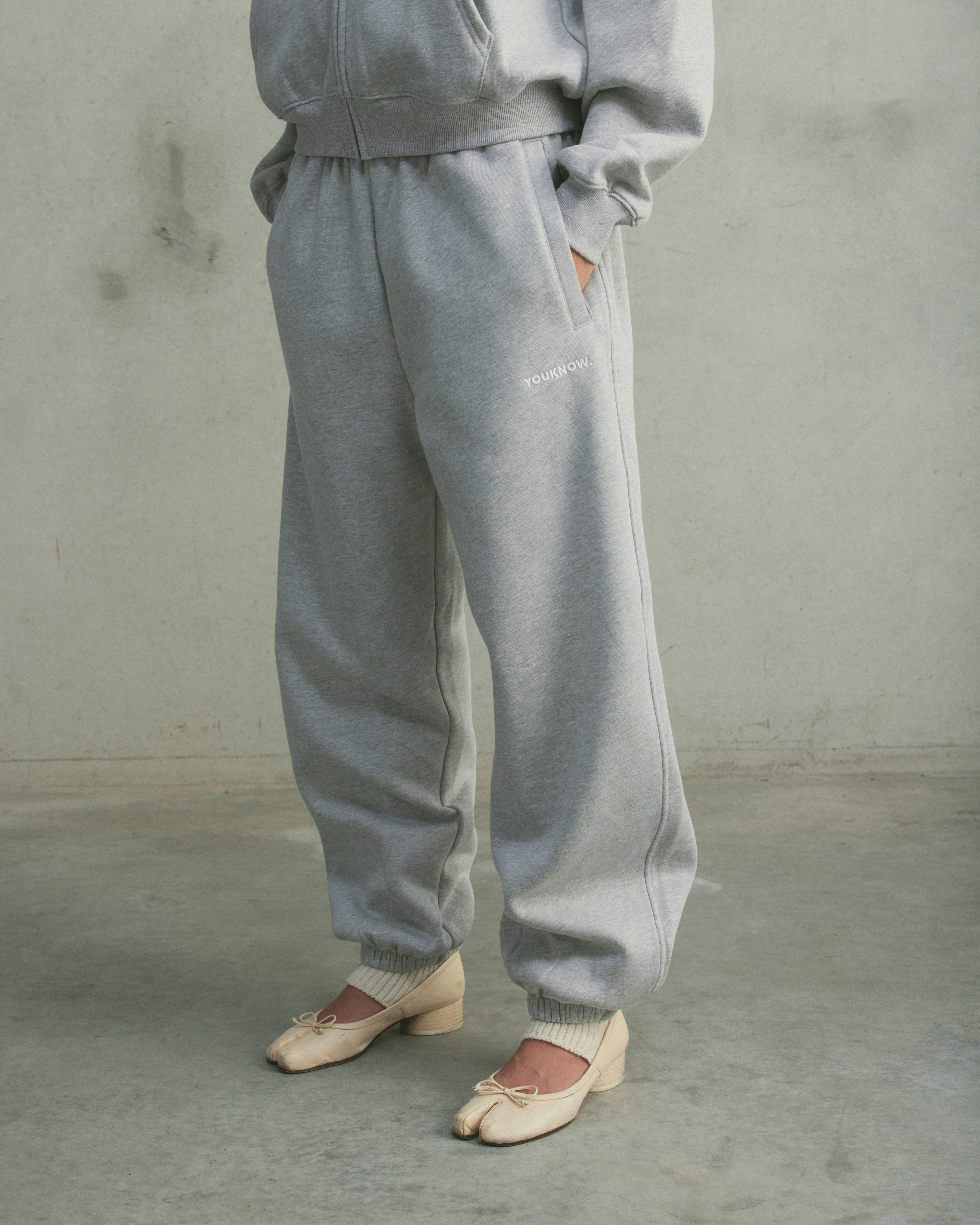 Core Cuffed Sweatpants | Heather Grey